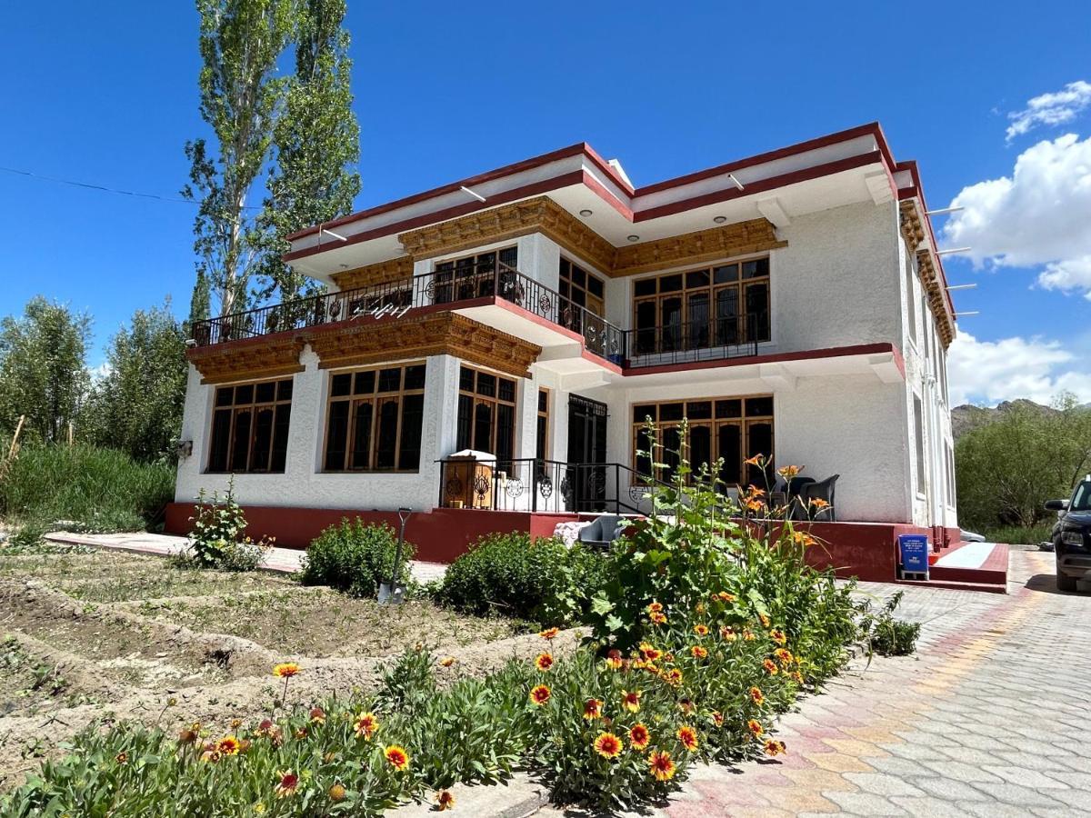 Nature Palace Farmstay She Exterior photo