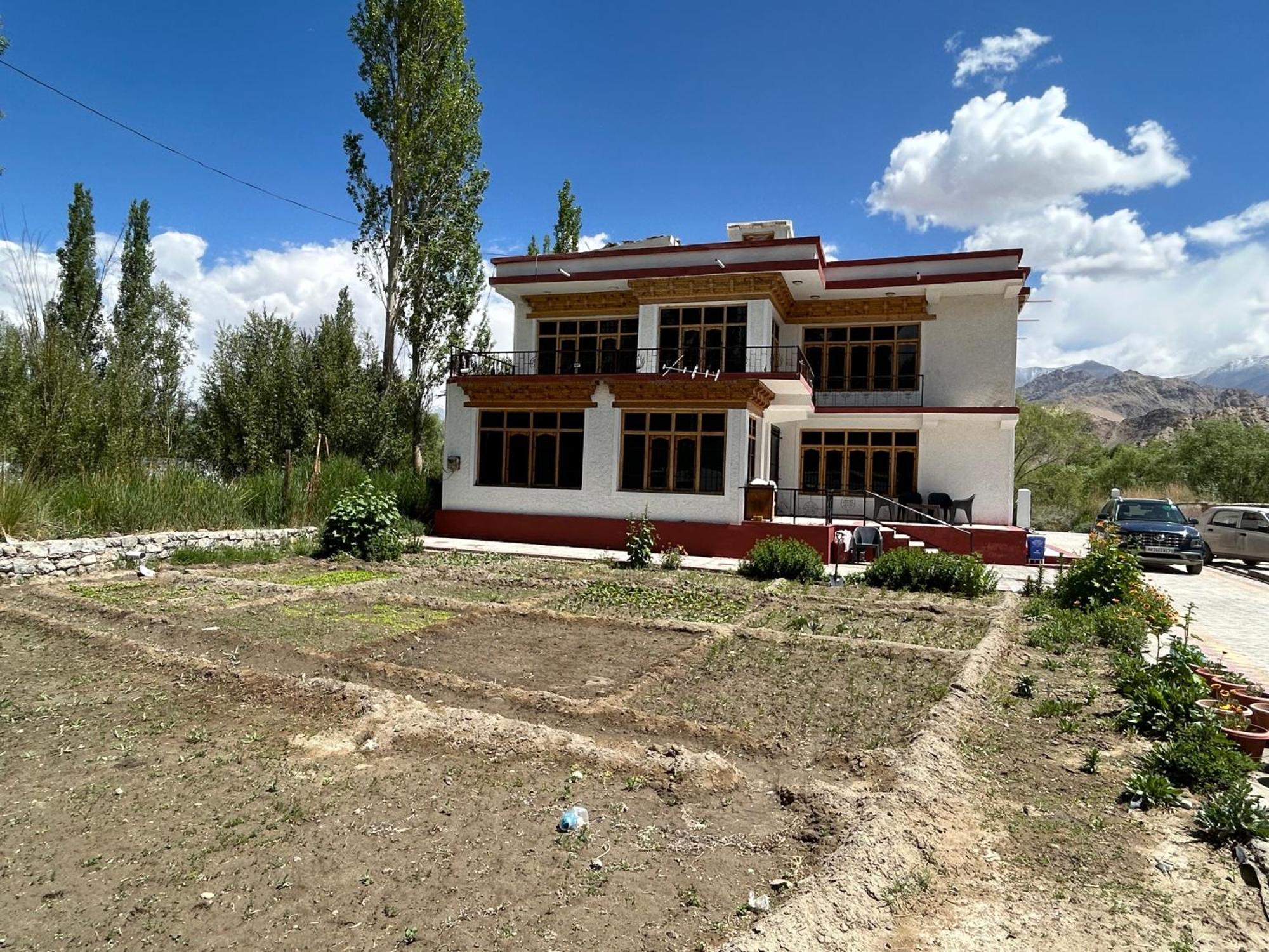 Nature Palace Farmstay She Exterior photo