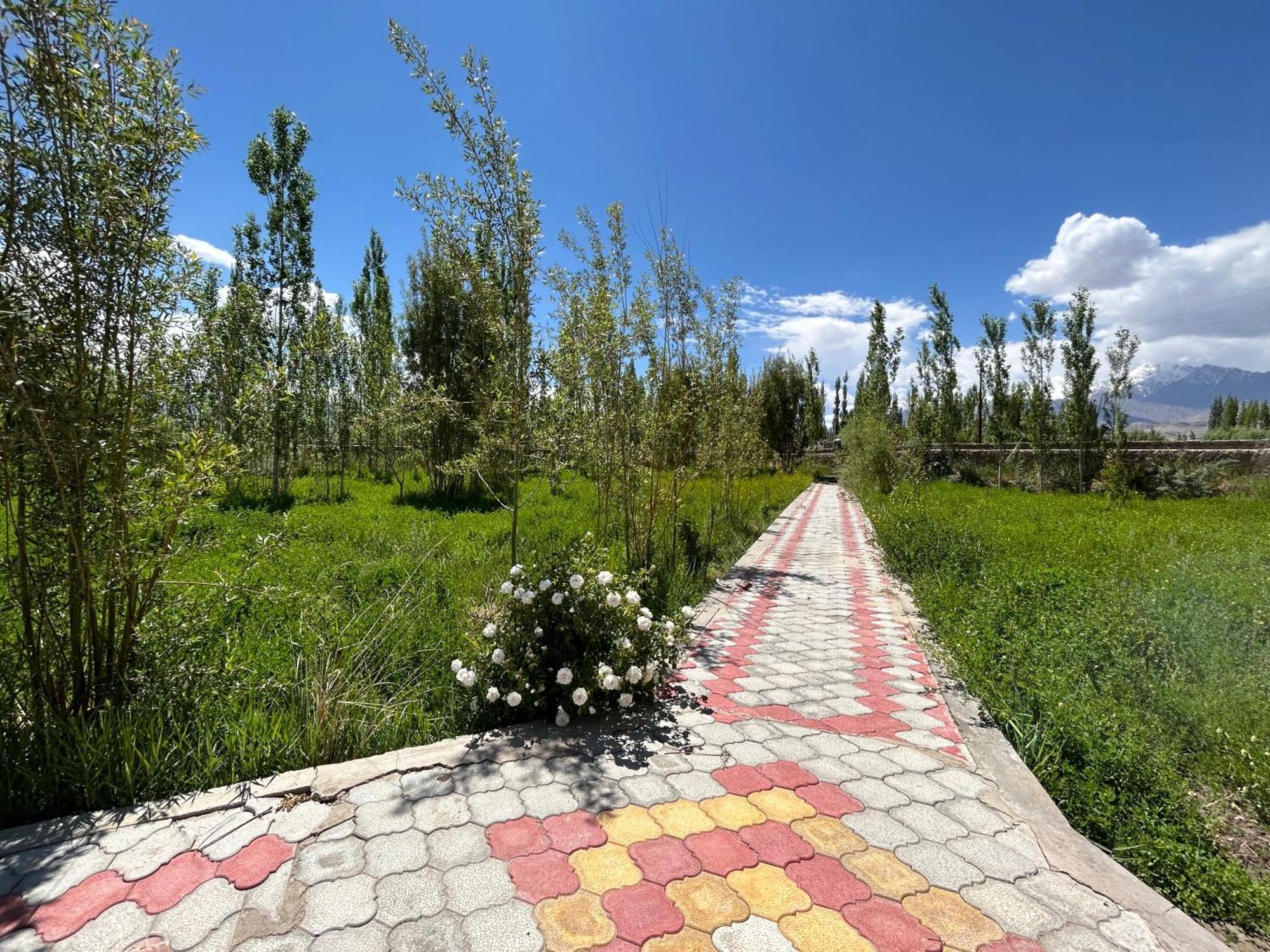 Nature Palace Farmstay She Exterior photo